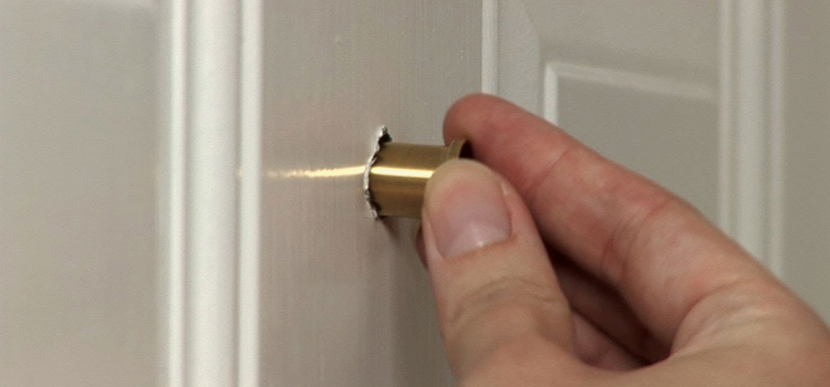 peephole door repair in Golden Glades